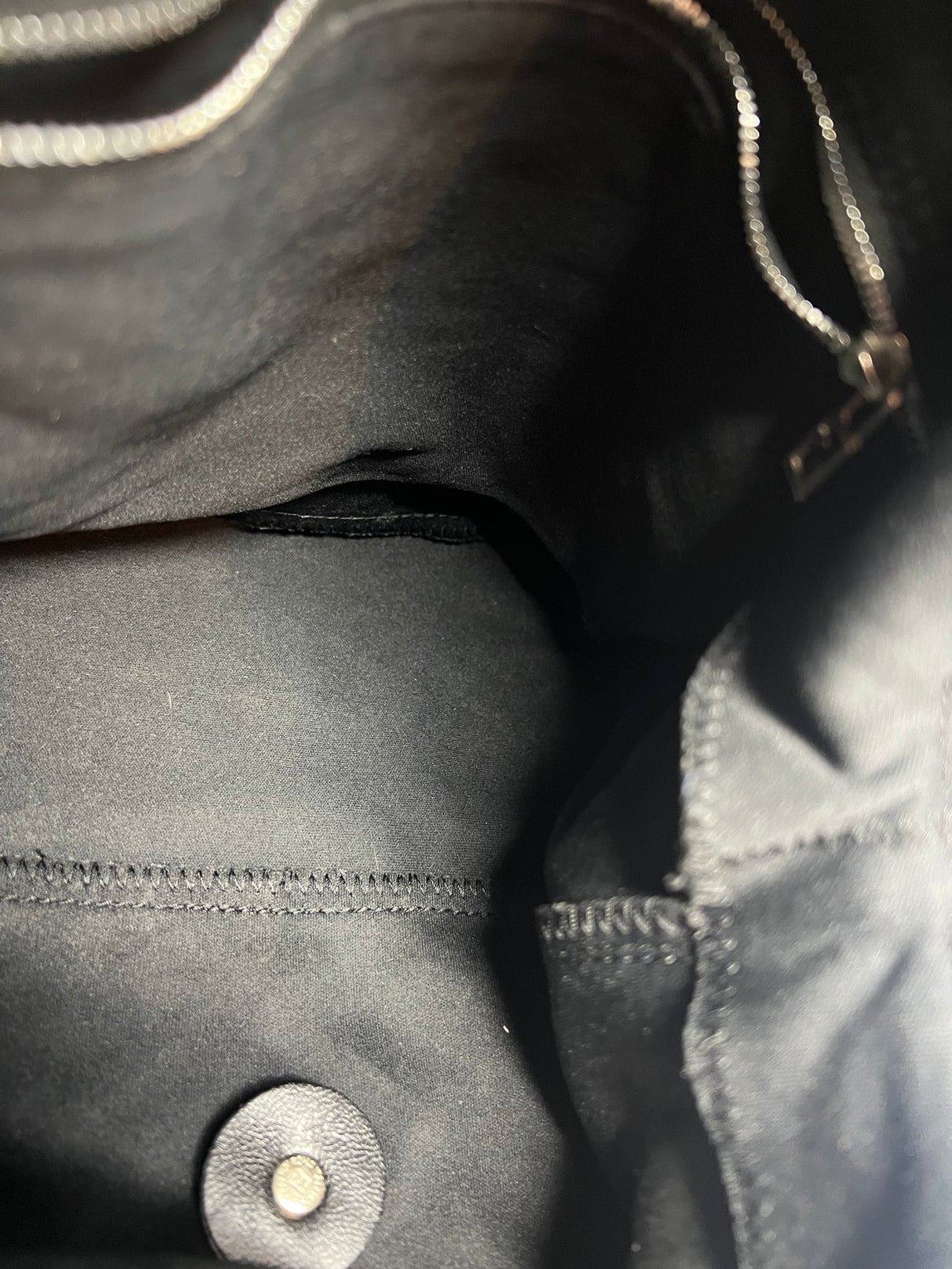 #69 Fendi Mamma Baguette Black neoprene Leather