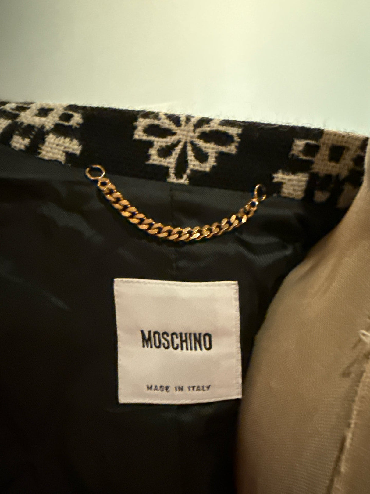 Moschino Size 8 Black & White Wool 3/4 Sleeve Coat