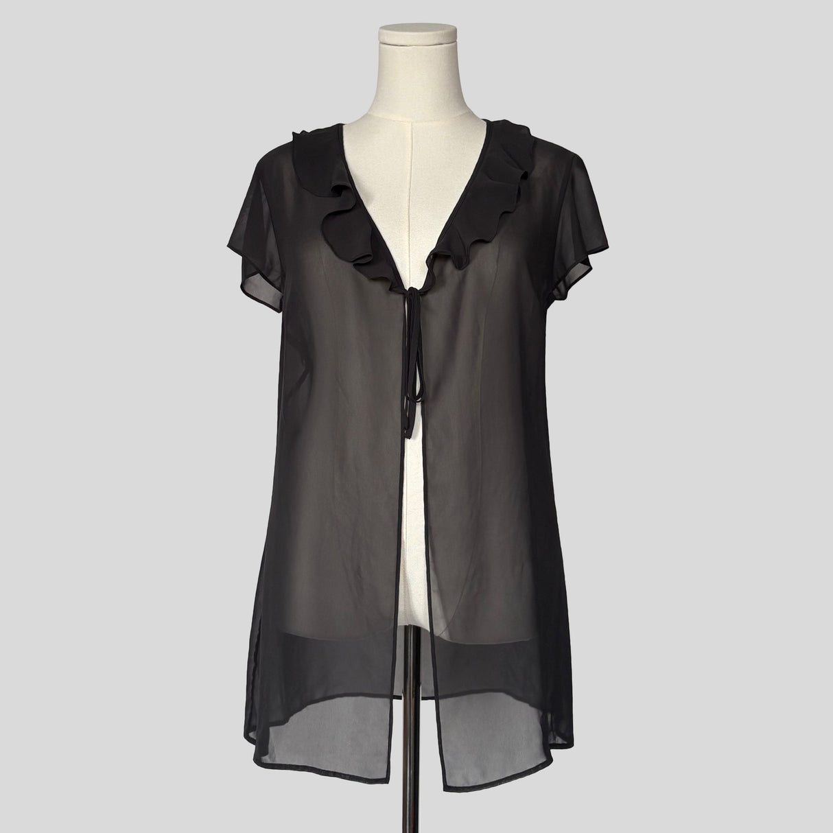 Ruffled split front robe in black