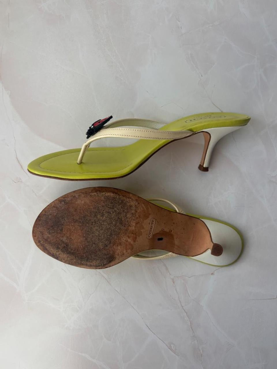 Coach US 9 Rare Ladybug Green Leather Thong Sandal