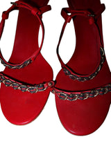 Gucci red chain heels (9B)