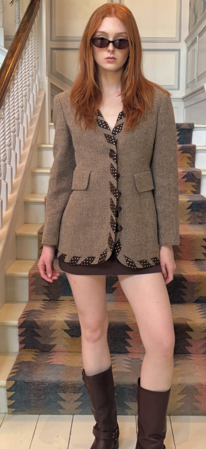 Valentino boutique Brown Tweed blazer with brown and gold details size 8
