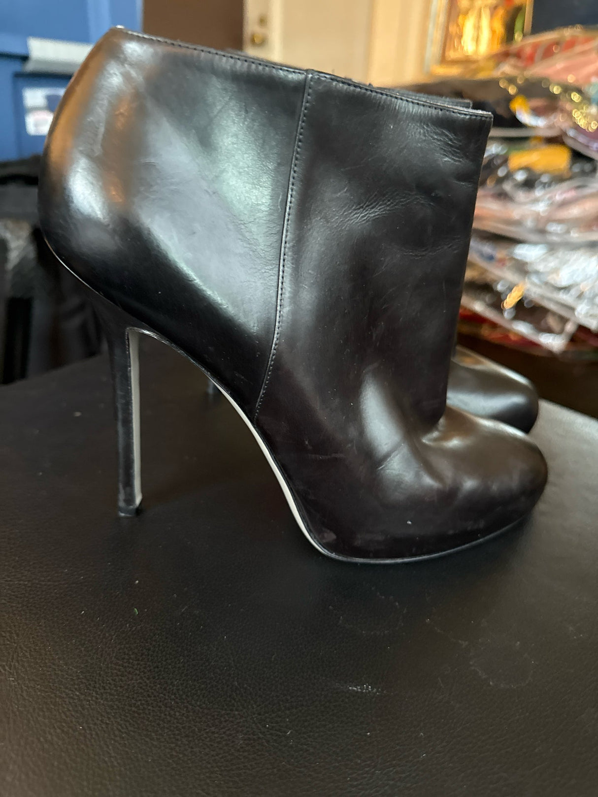 Sergio Rossi 39 1/2 Black Leather Ankle Boots