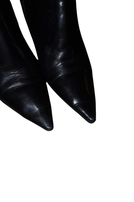 Gucci black leather booties (8.5)