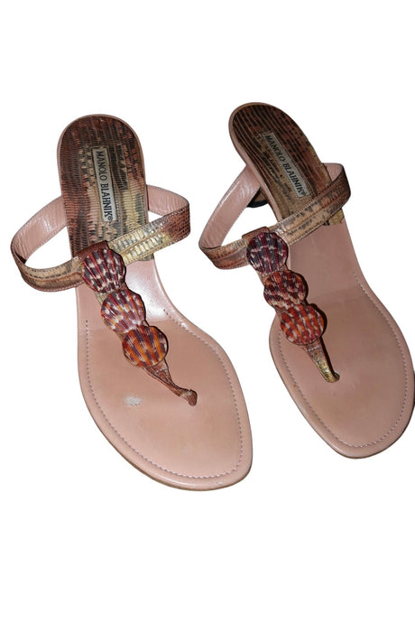 Manolo Blahnik pink shells sandal kitten heels (39)