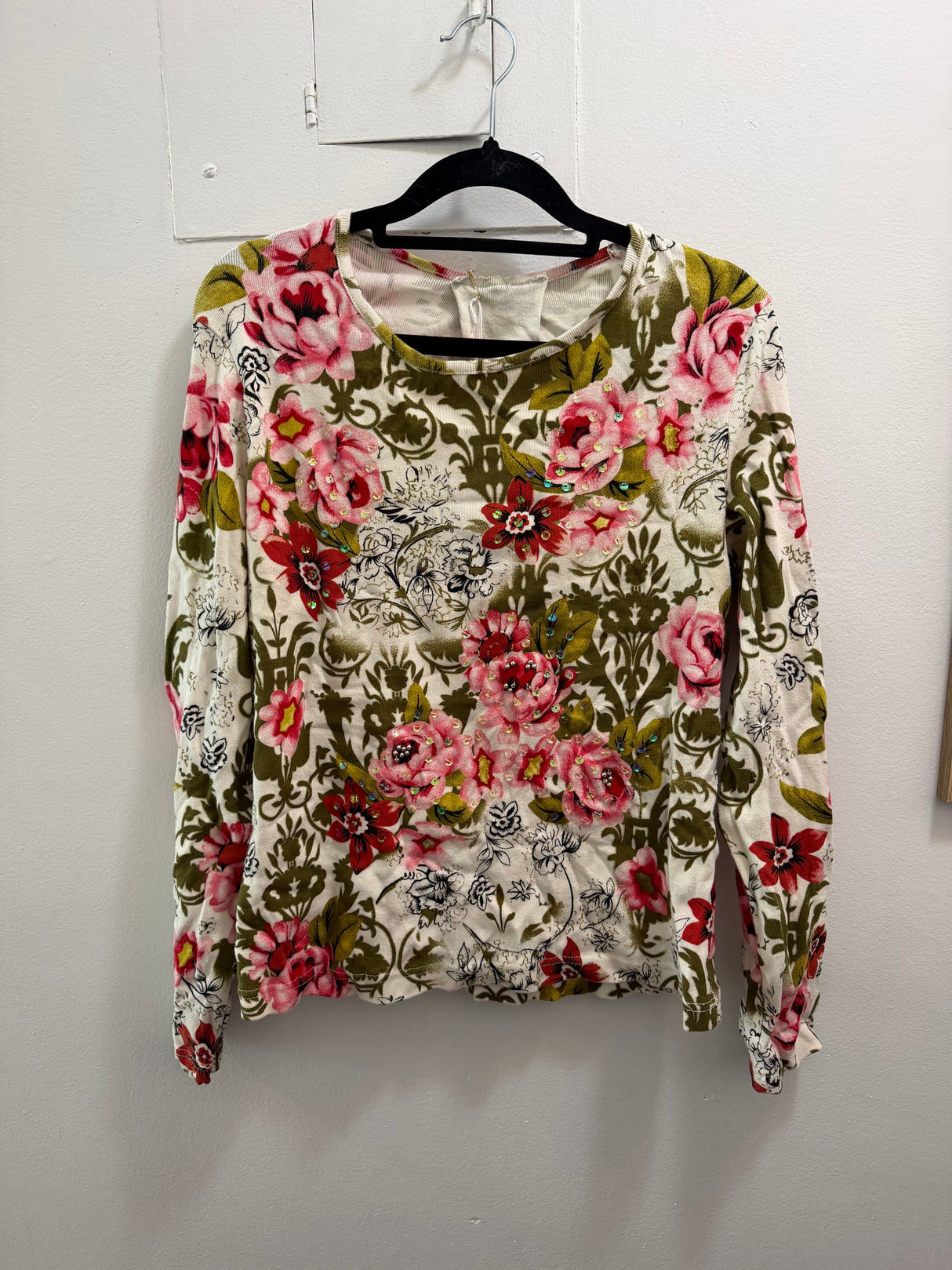 Bedazzled rose long sleeve - SKU TUV #5028