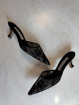 Manolo Blahnik EU 36 Black Lace Pointed Toe Mule