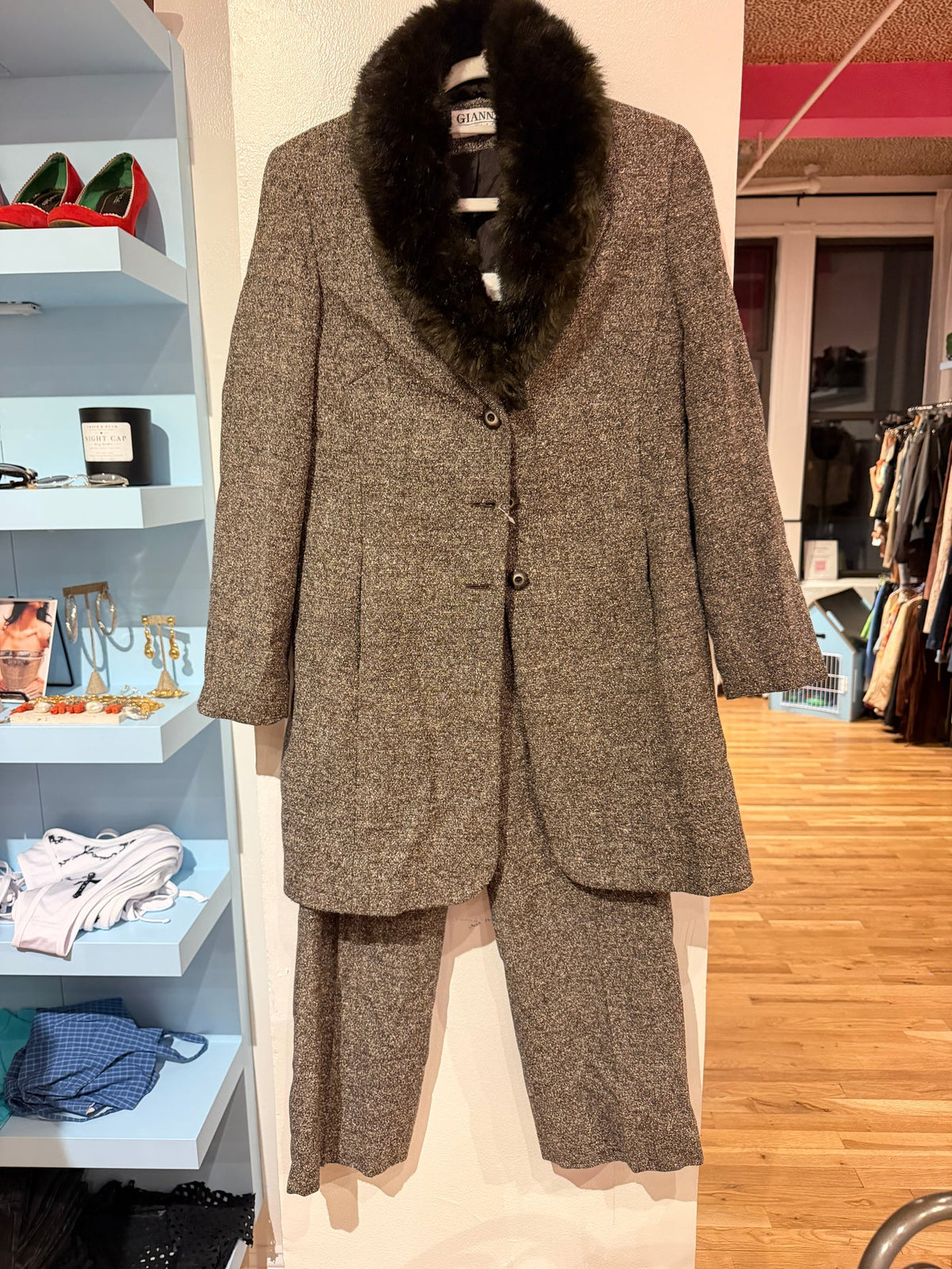 Vintage wool + silk blend tweed 2 piece set - blazer size 10 pants size 12 - TUV #1231