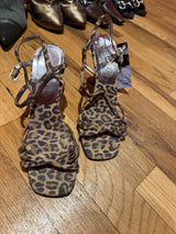 Y2K cheetah Dolce & Gabbana heels size 6.5 TUV #12531