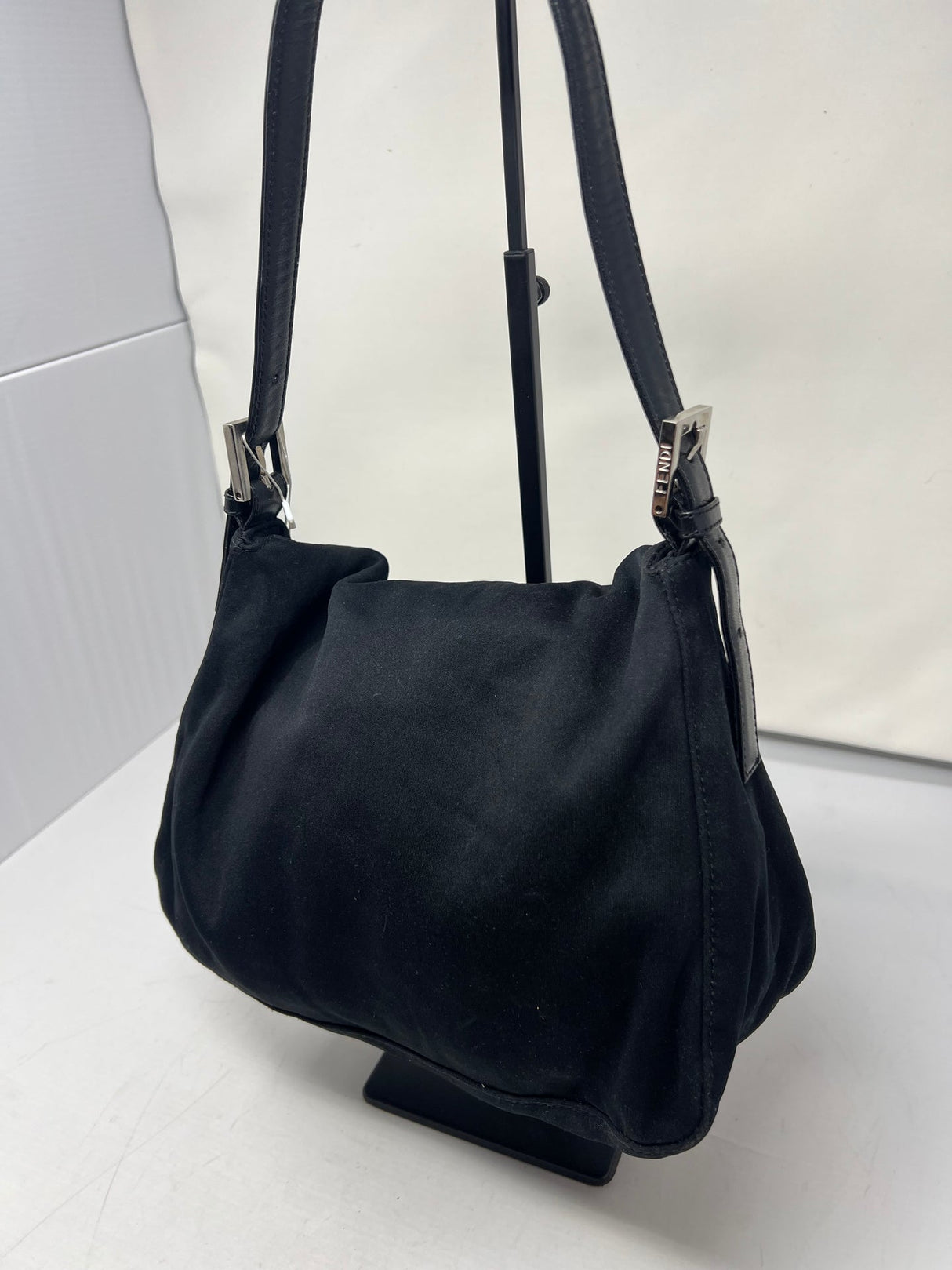 #69 Fendi Mamma Baguette Black neoprene Leather