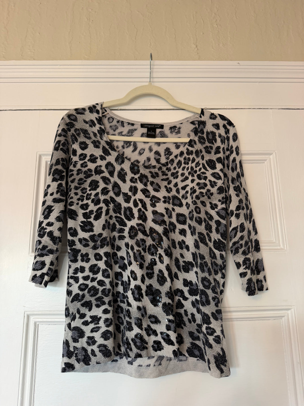 August silk cheetah gray top - sku tuv #55667