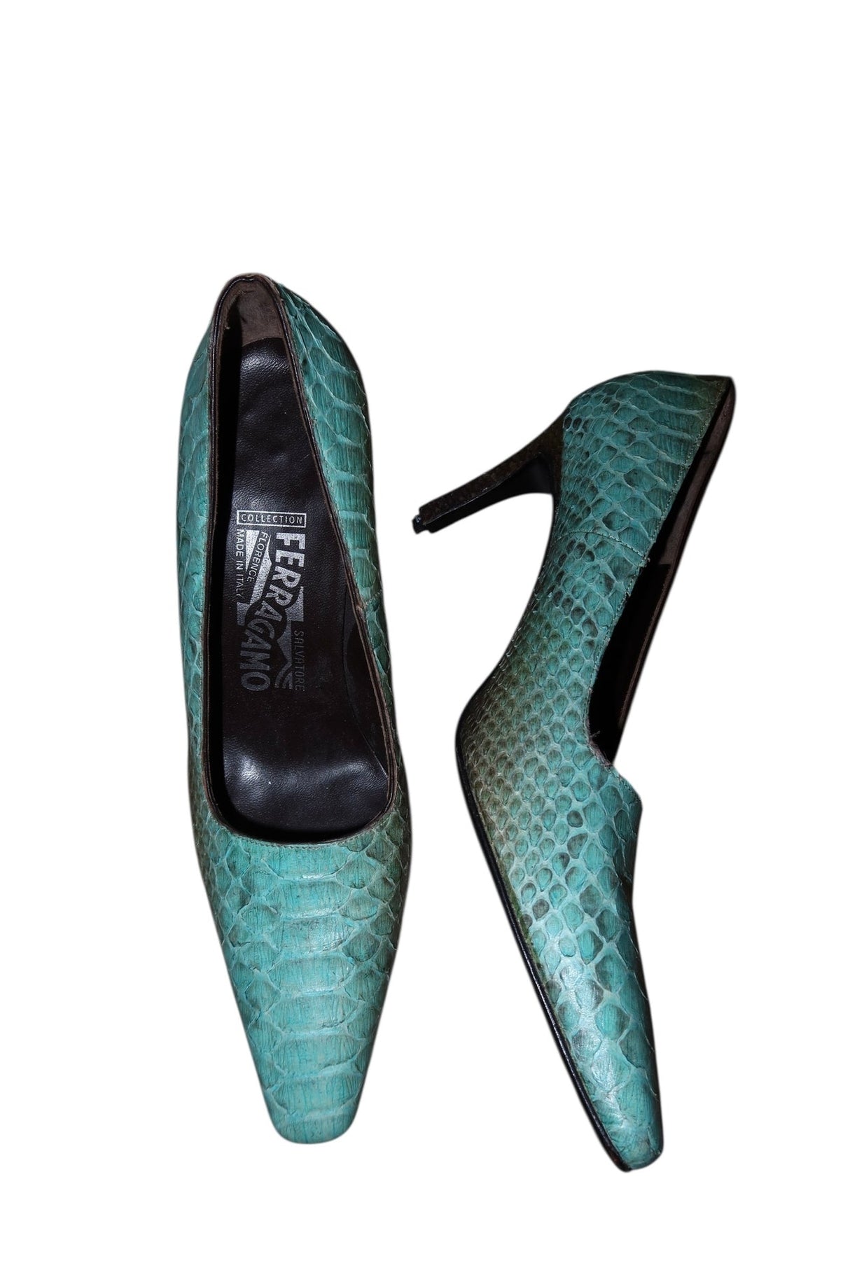 Salvatore Ferragamo blue python heels (7)