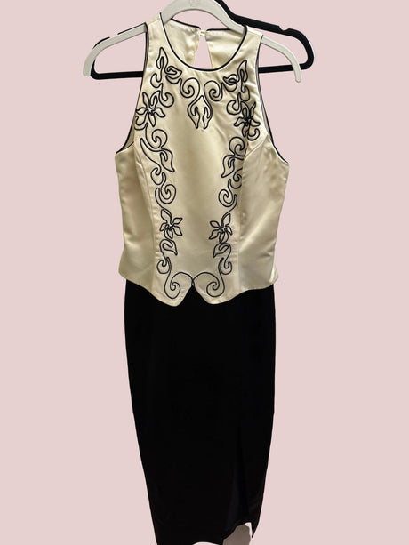 Jessica McClintock for Gunne Saxe white and black evening gown