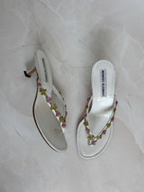 Manolo Blahnik EU 36 White Leather Floral Thong Kitten Heel Sandal