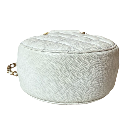 Chanel Authentic Caviar leather in the loop round handbag with round handles white