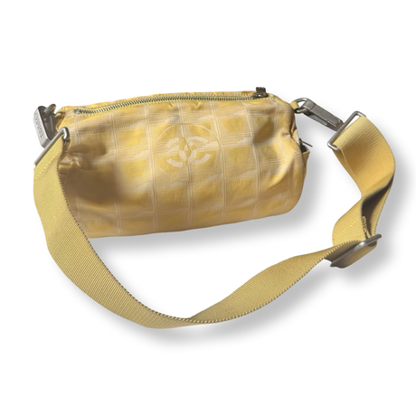 Chanel Vintage Travel Line Barrel Shoulder Bag Yellow 2000s Y2K style sporty authentic