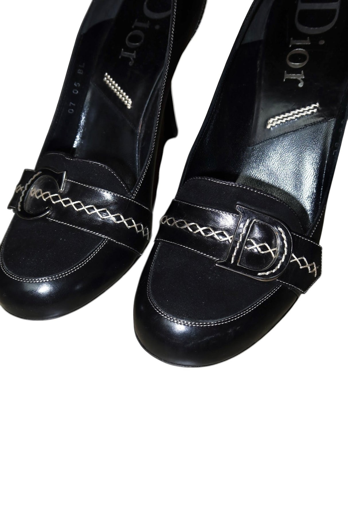 Dior black round toe heels with CD logo (39.5)