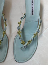 Manolo Blahnik EU 40 Ice Blue Leather Thong Sandal Kitten Heel