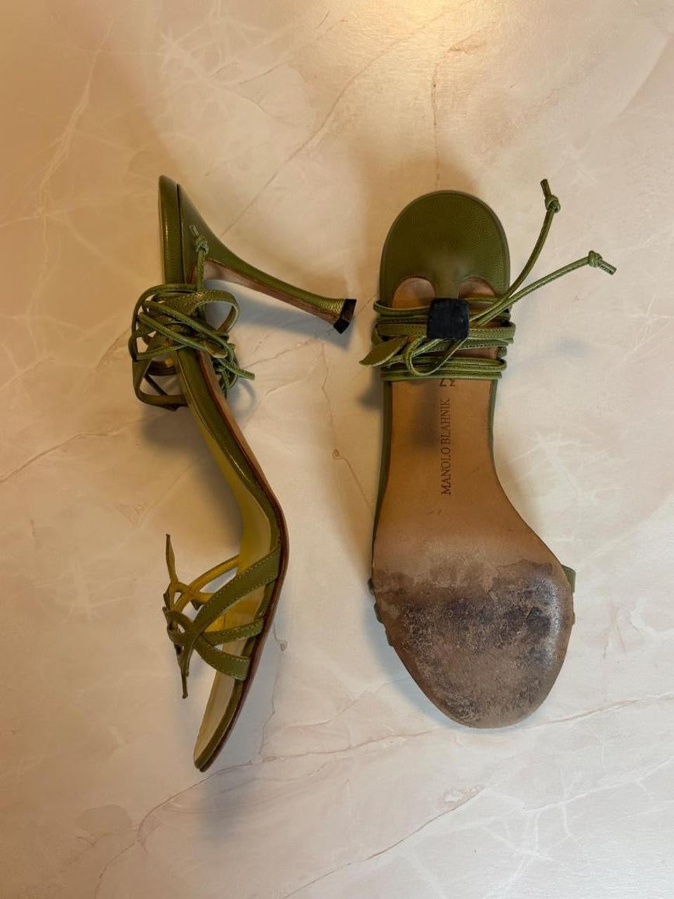Manolo Blahnik EU 37 Forest Green Leather Strappy Sandal