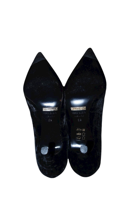 Dolce & Gabbana black velvet heels (39)