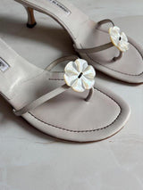 Manolo Blahnik EU 38.5 Ivory Leather Thong Sandal