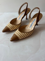 Manolo Blahnik EU 36 Tan Woven Raffia Pointed Toe Mule