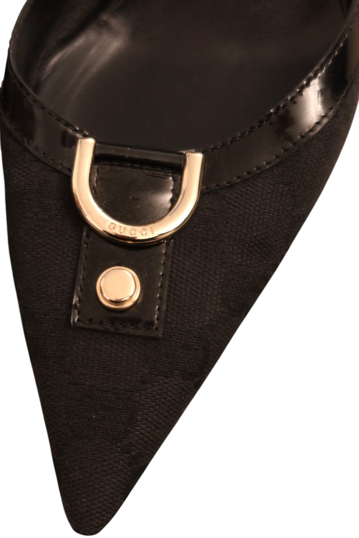 Gucci black canvas GG monogram mules Tom Ford era. Gold-tone hardware, patent leather trim  (37C)