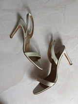 Manolo Blahnik EU 40 Ivory Patent Leather Slingback