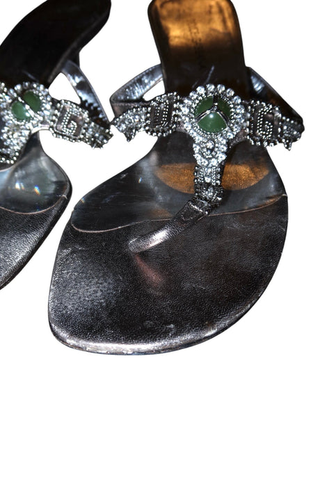 Dolce & Gabbana silver mules with rhinestones, D&G logo and green stone (38.5)