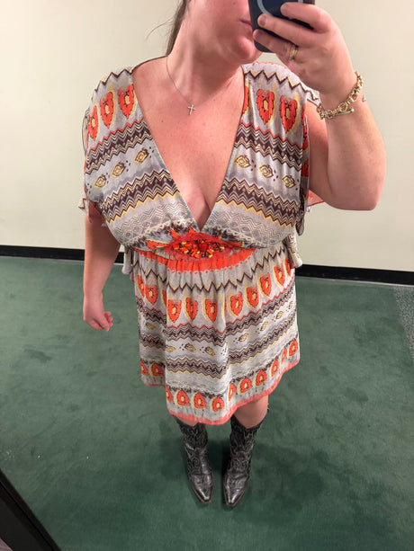 Gray tunic with coral beaded details - size large - sku tuv #678123