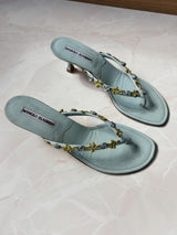 Manolo Blahnik EU 40 Ice Blue Leather Thong Sandal Kitten Heel