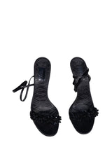 Gucci black heels with beaded jewels detail (38.5 C)