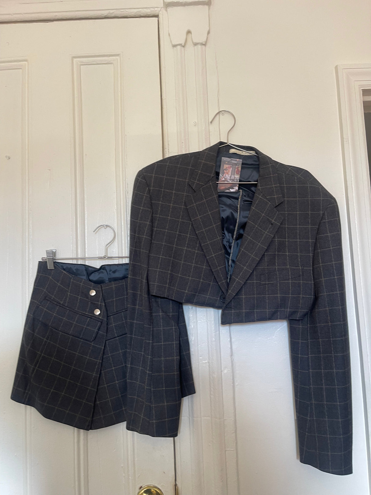 paid crop blazer and skirt two-piece