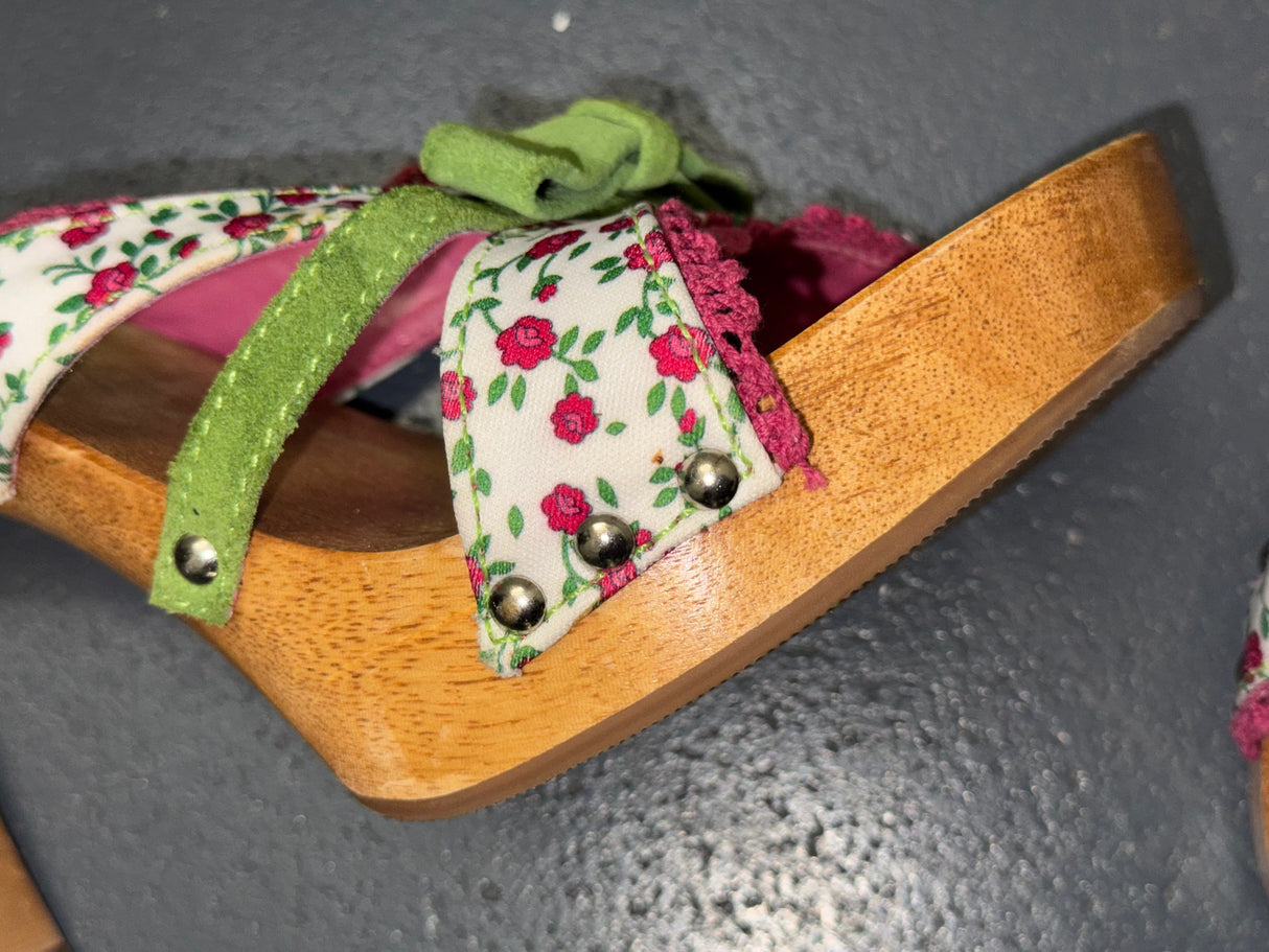 White Floral and Wooden Heels US 8