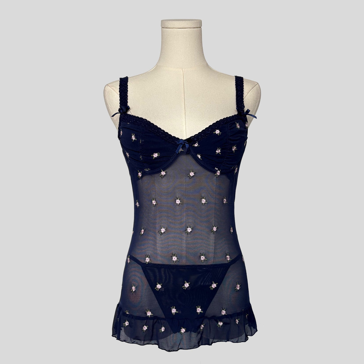 Embroidered negligee with matching panties