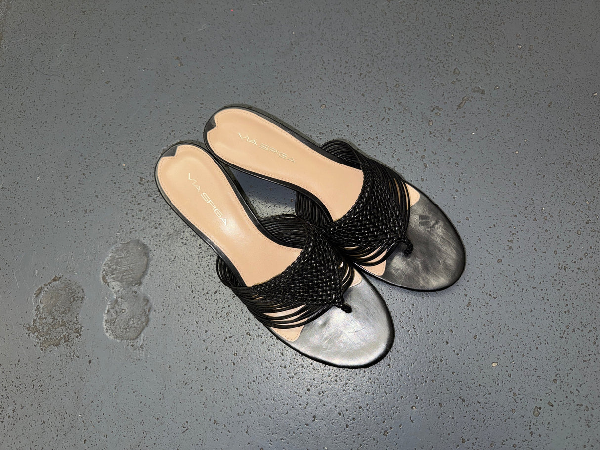 VIA SPIGA Black Leather Macrame Kitten Heels US 9.5