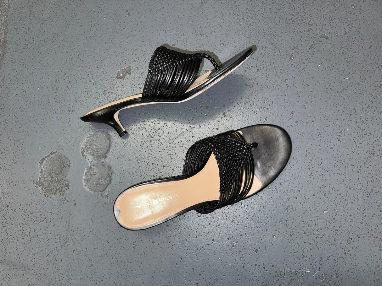 VIA SPIGA Black Leather Macrame Kitten Heels US 9.5