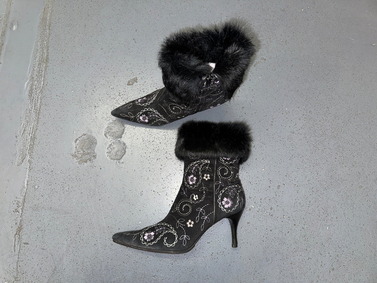 Black Floral Ankle Boots with Fur Trim US 8
