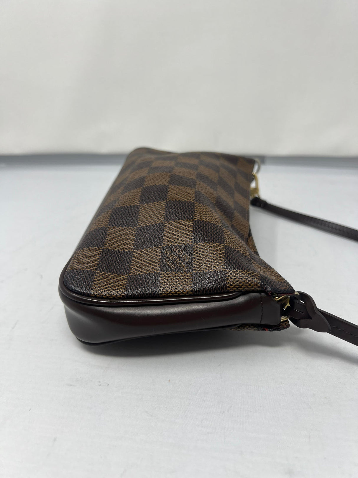 Louis Vuitton Navona Pochette