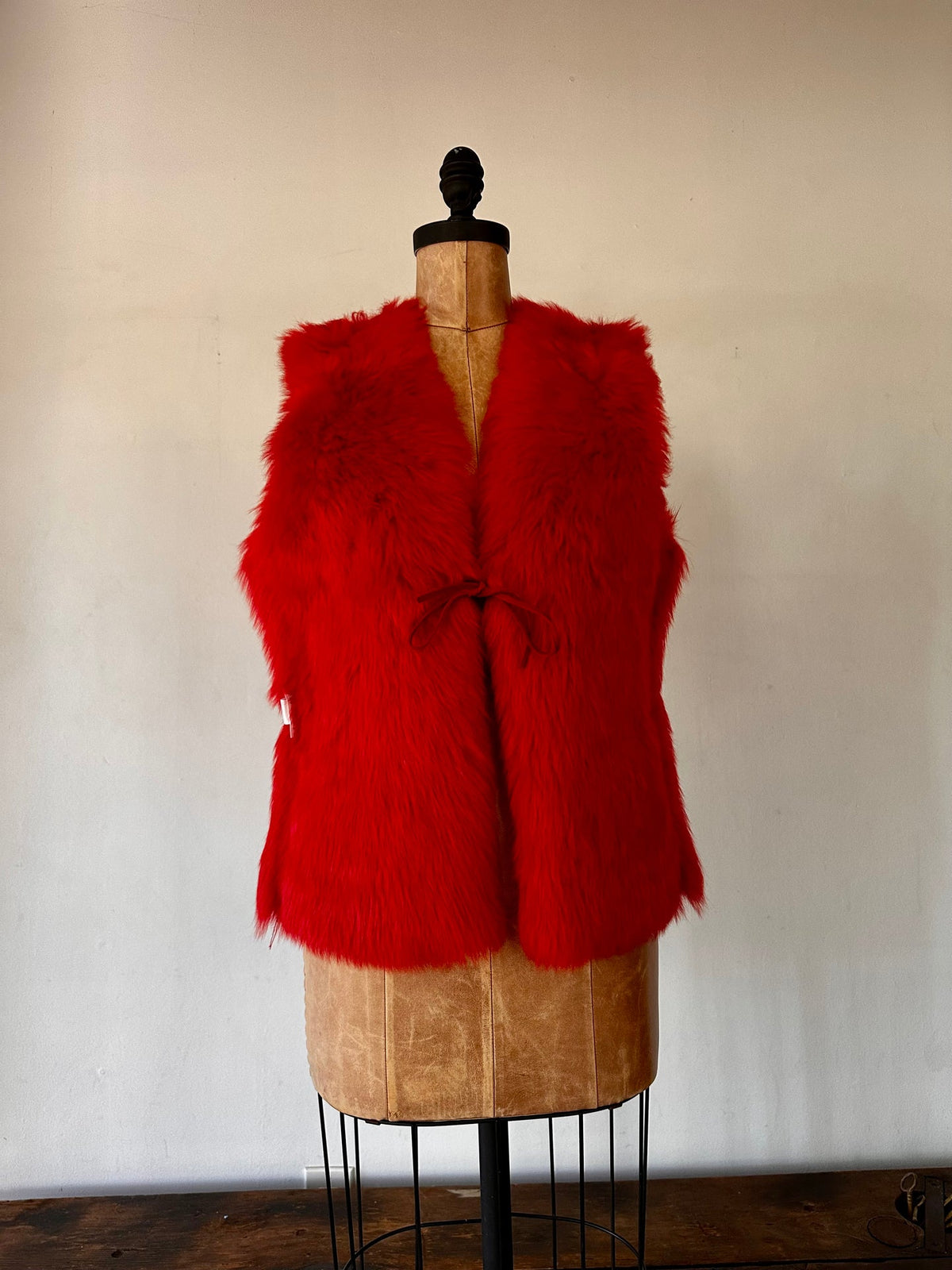 Hugo Buscati	Rouge suede and fur vest