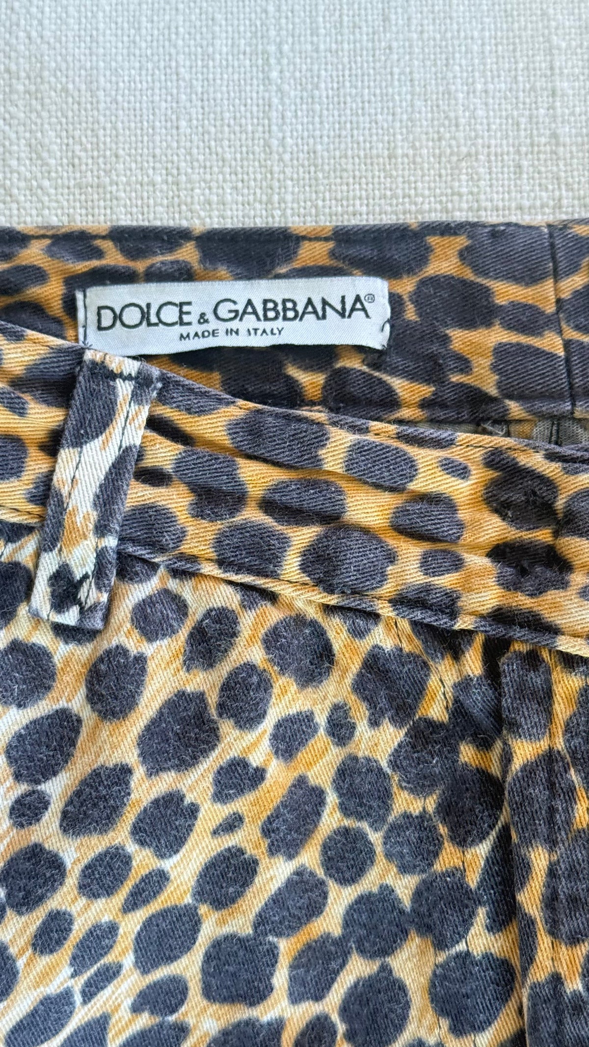 Dolce & Gabbana Leopard Print Cropped Pants