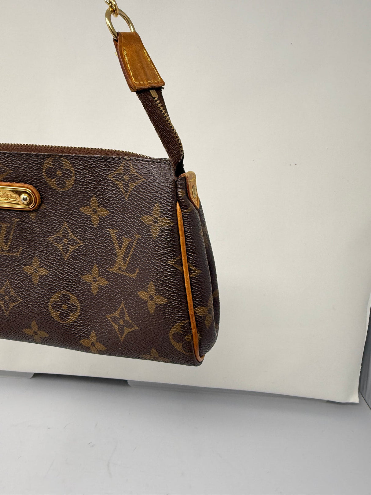Louis Vuitton Eva Pochette