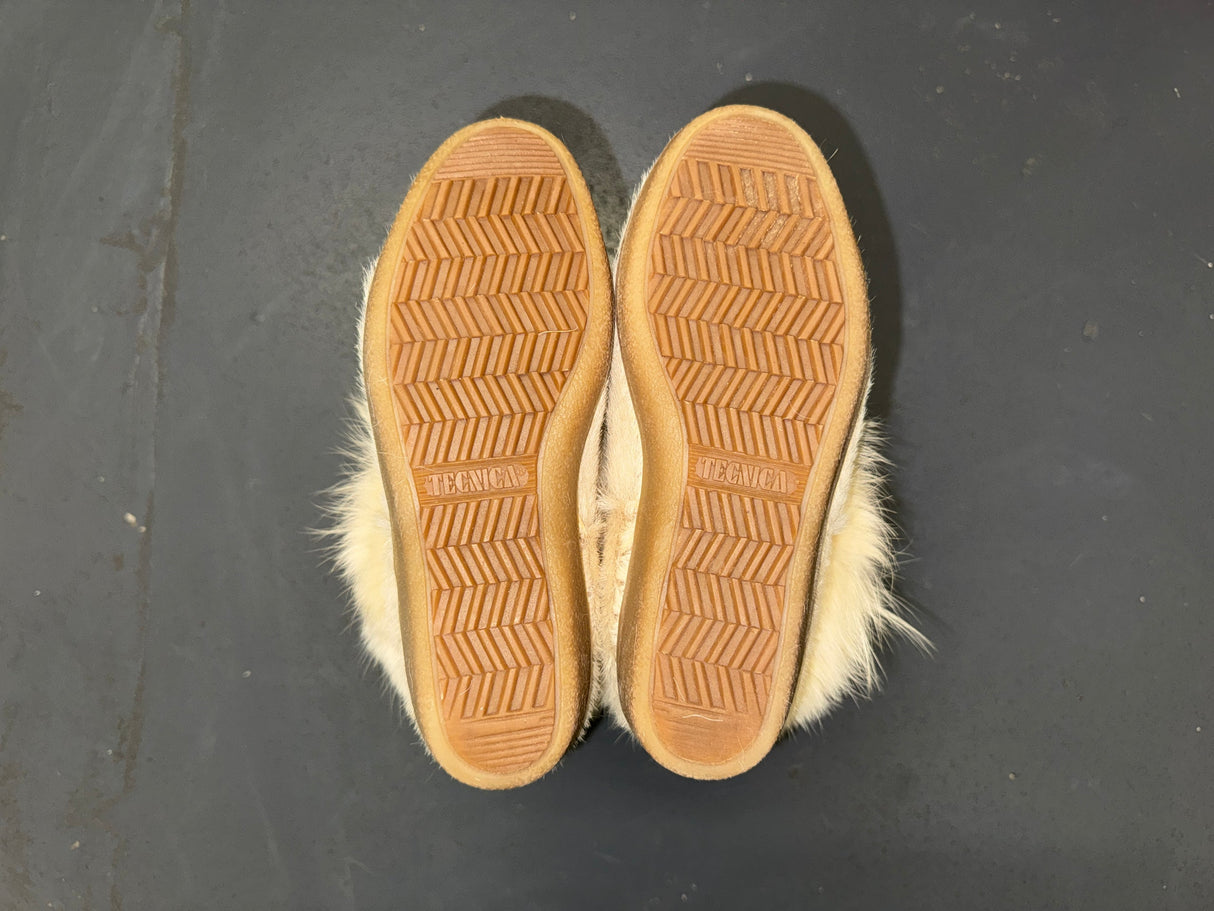 Off-White Fur Tall Winter Snow Boots US 6