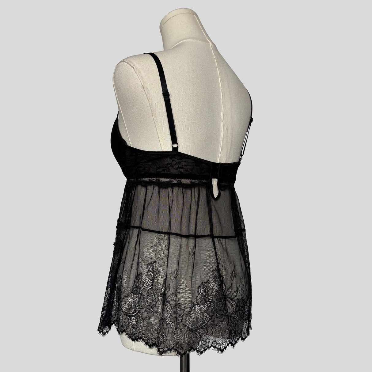 Lace embellished underwire babydoll top