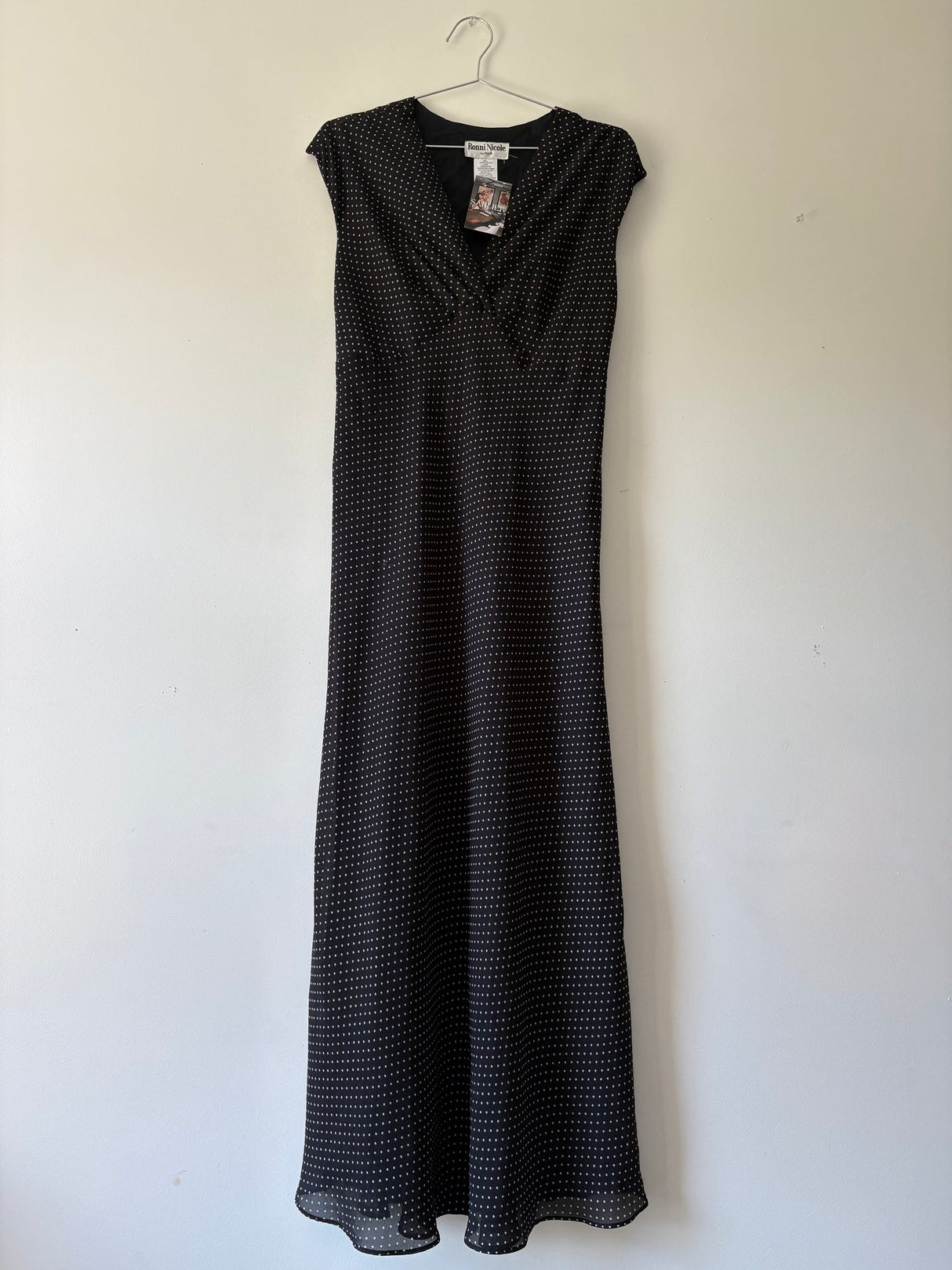 Ronni Nicole polka dot maxi dress