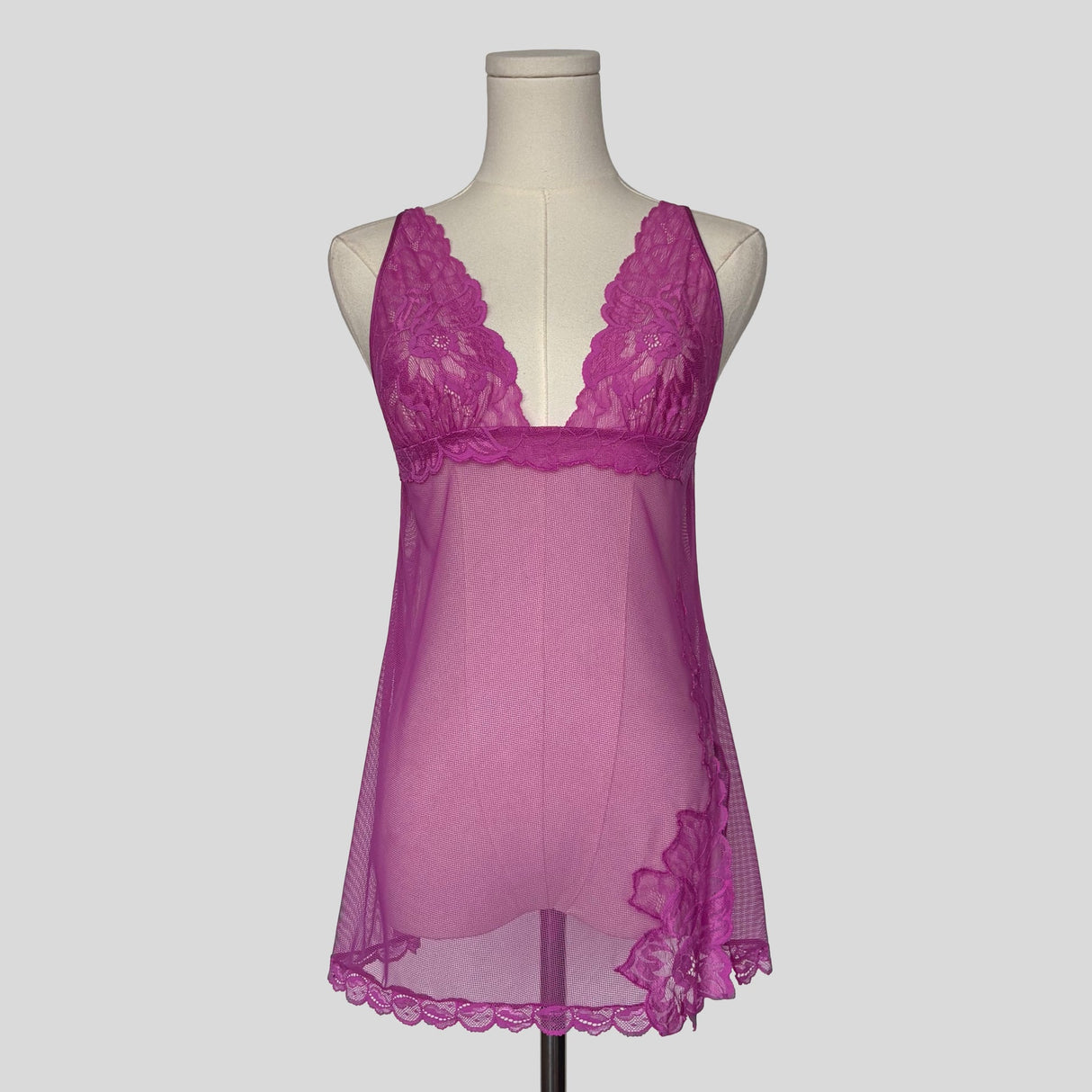 Sheer lace trim chemise in pink