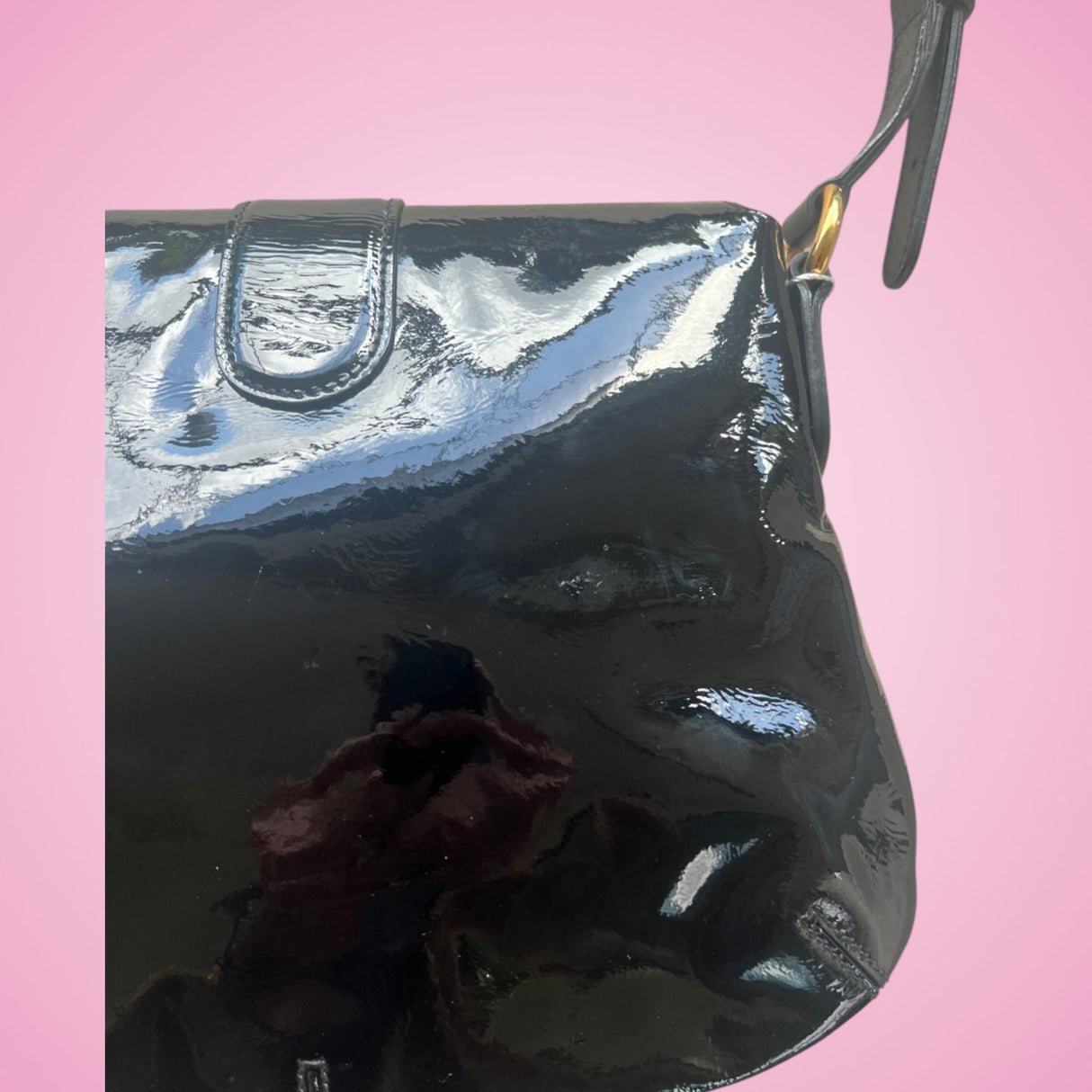 Gucci Wave Hobo Flap Bag Black Patent Leather