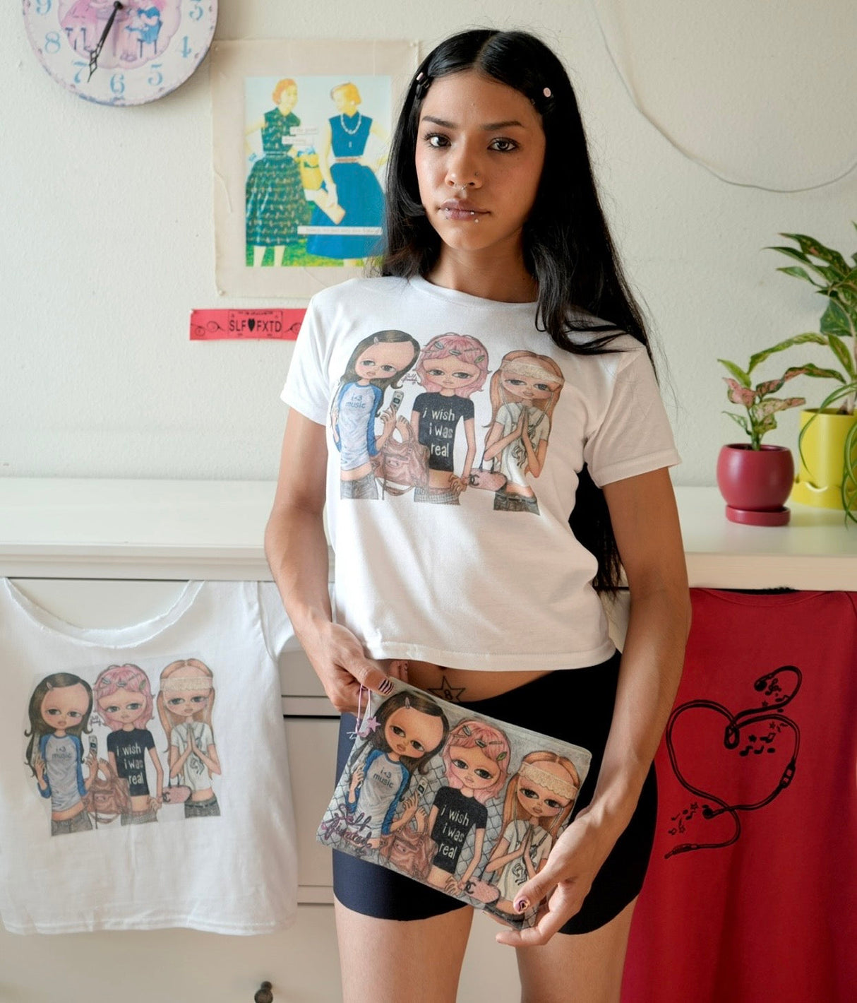 The girls tee