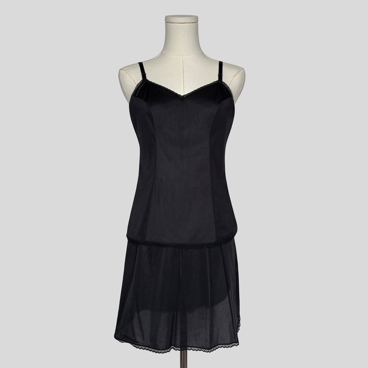 Simple nylon matching set