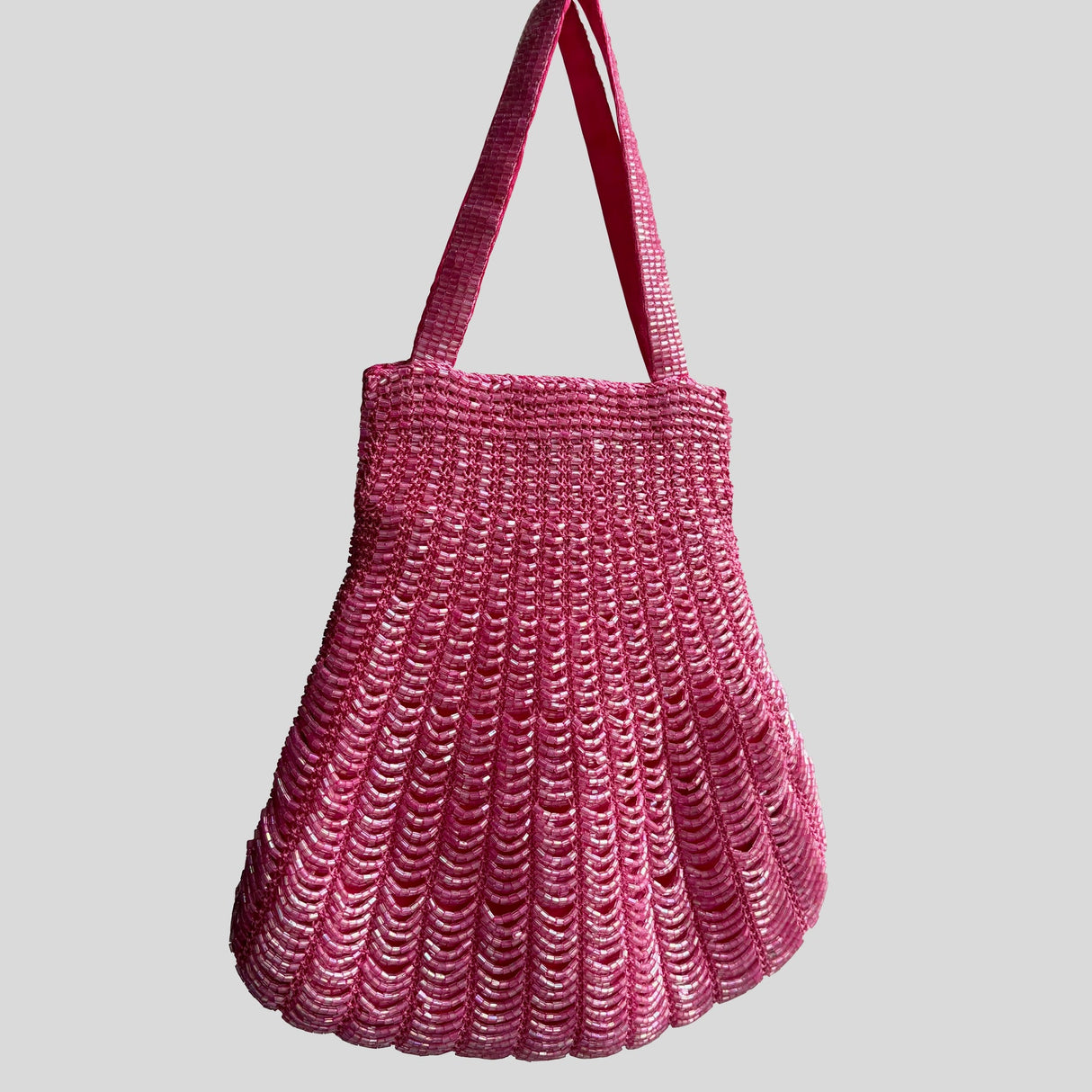 Beaded purse in pink